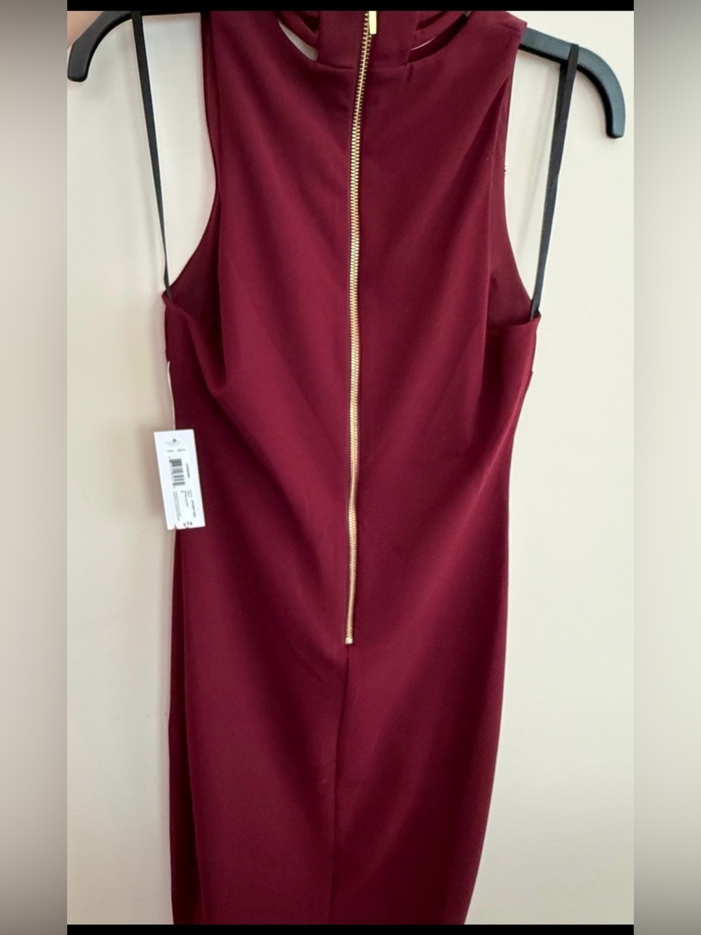 NWT Sleeveless V-Neck Cocktail Dress in Burgundy with Strappy Neck Detail - Picture 3 of 4